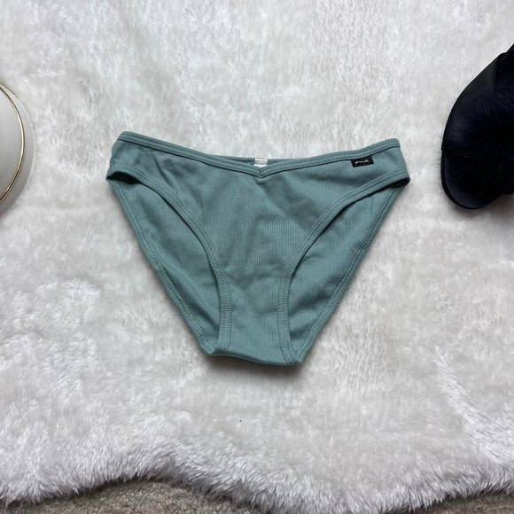 Victoria’s Secret PINK underwear NWT SIZE SMALL!! - Picture 3 of 4